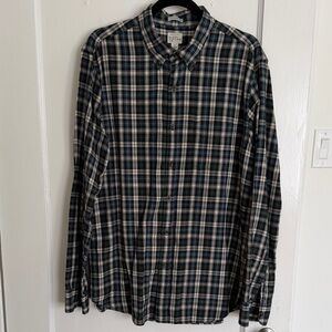 J. Crew Men's Black and Green Plaid Button-Down Twill Flannel Shirt